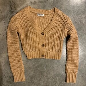 No Boundaries Cropped Knit Cardigan – Camel